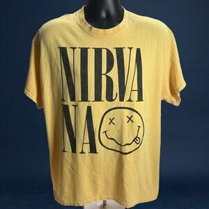 Vintage Style Nirvana Yellow Smiley Face Band T-Shirt XL 24x27 Rock Tee